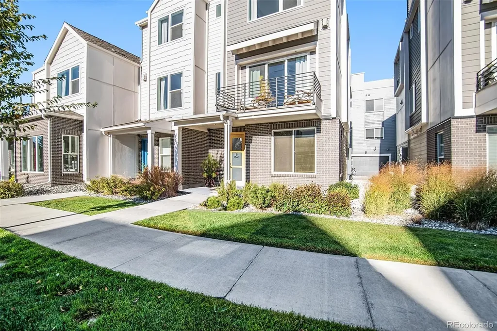 888 S Valentia Street Denver CO 80247