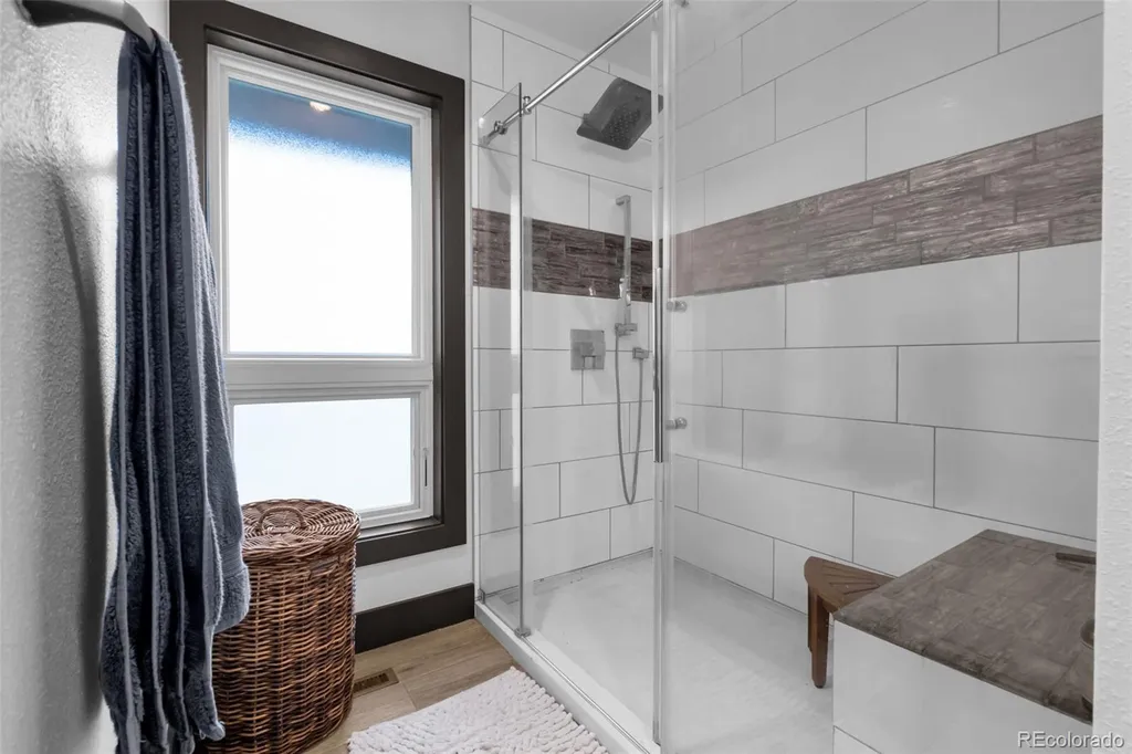7630 S Dunkirk Street Centennial CO 80016