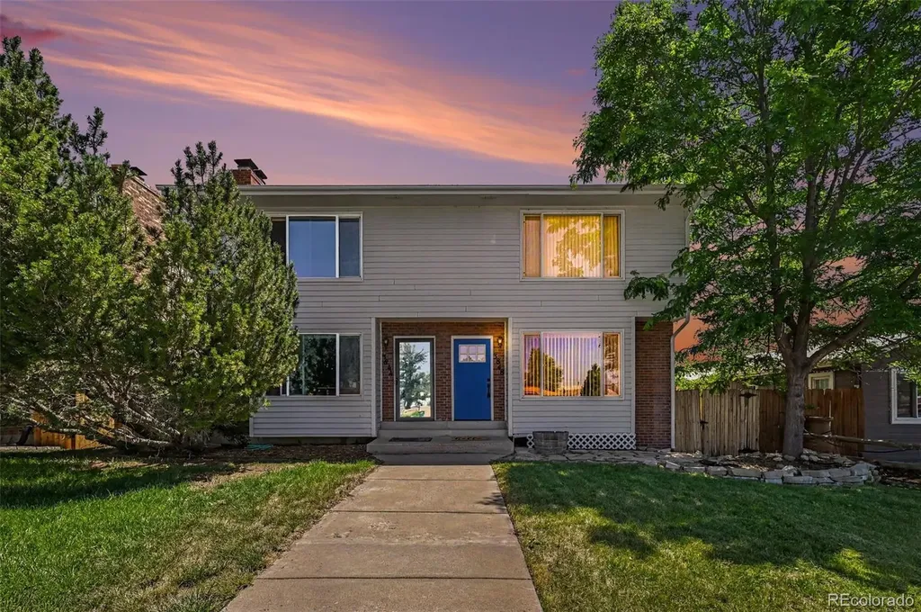 3848 S Inca Street Englewood CO 80110