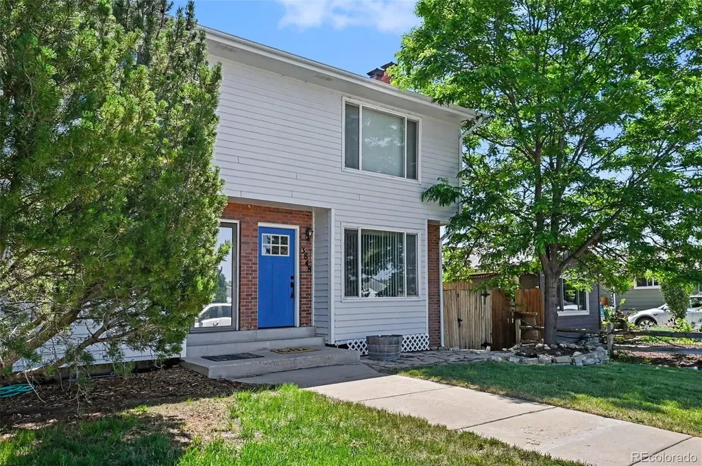 3848 S Inca Street Englewood CO 80110