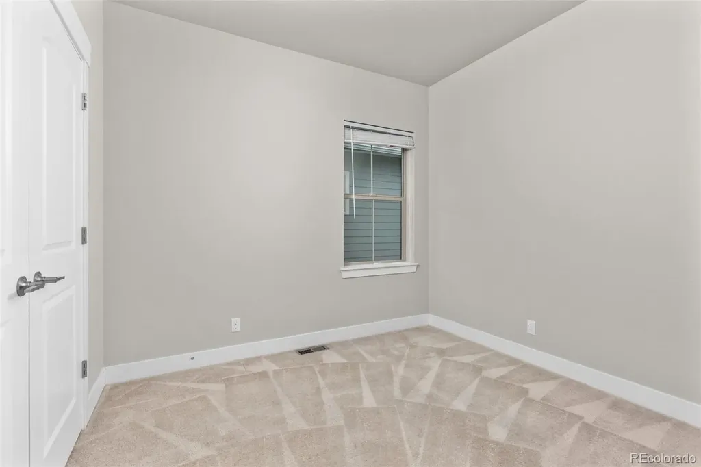 10080 E 59th Drive Denver CO 80238