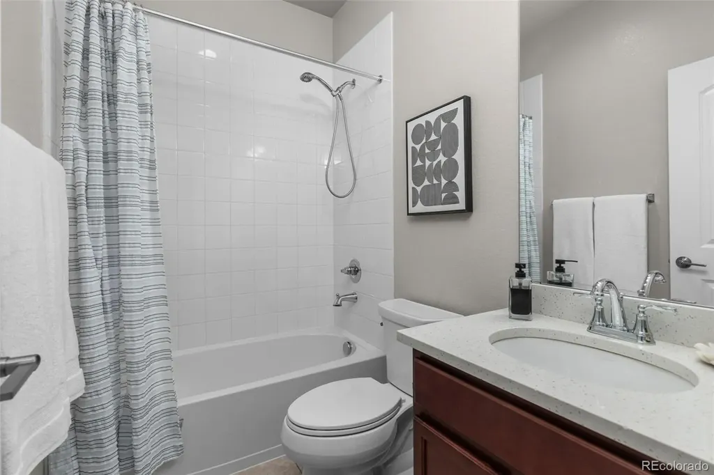 10080 E 59th Drive Denver CO 80238