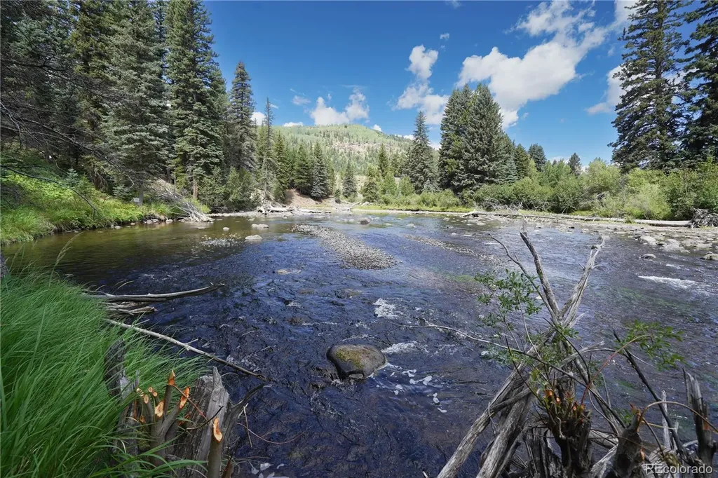 637 River Run Drive Antonito CO 81120