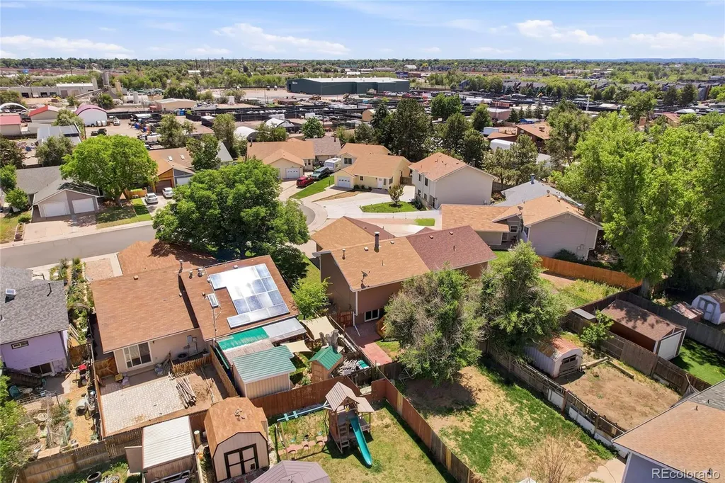 4751 S Clay Court Englewood CO 80110