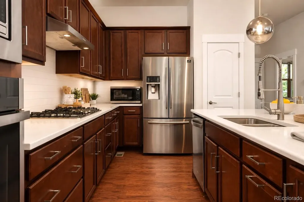 10080 E 59th Drive Denver CO 80238