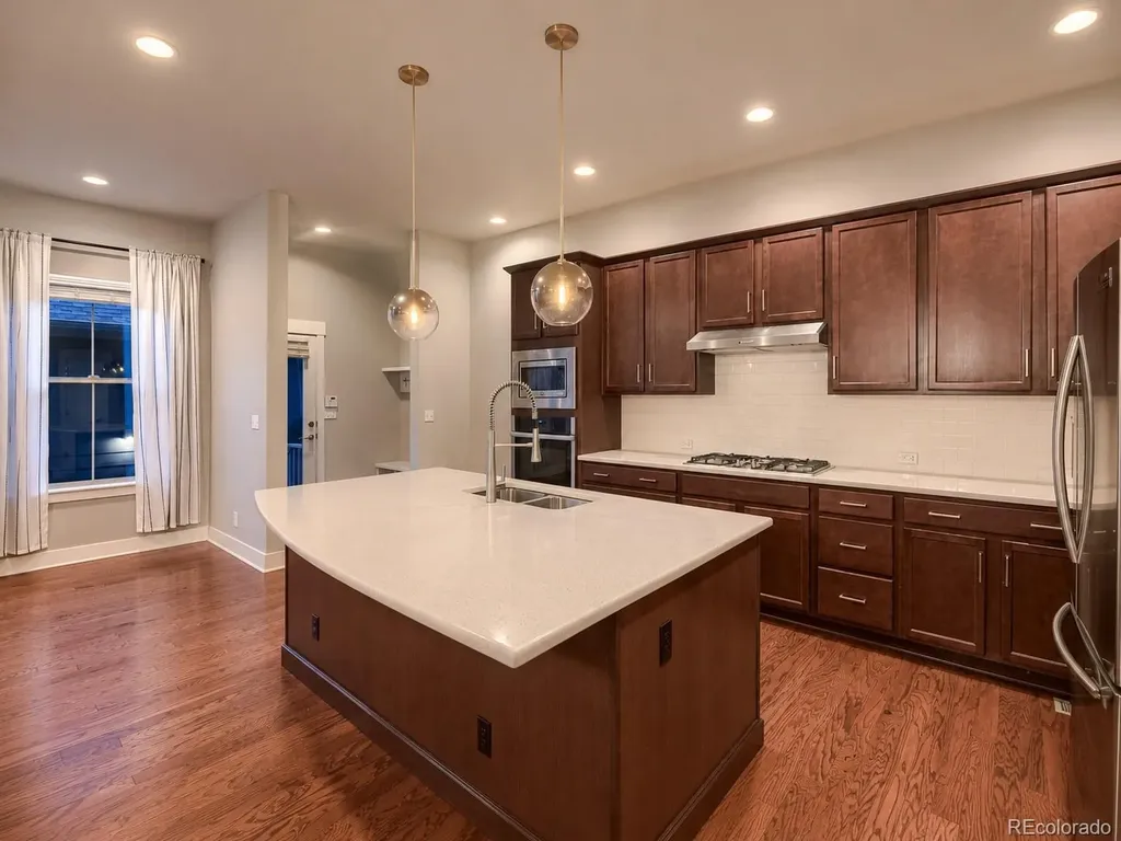 10080 E 59th Drive Denver CO 80238