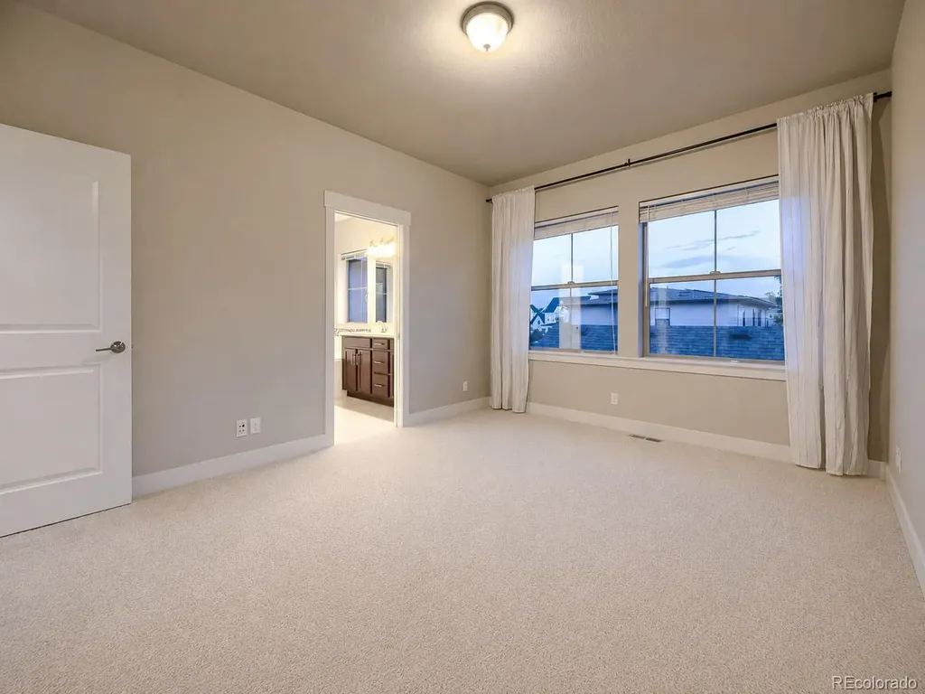 10080 E 59th Drive Denver CO 80238
