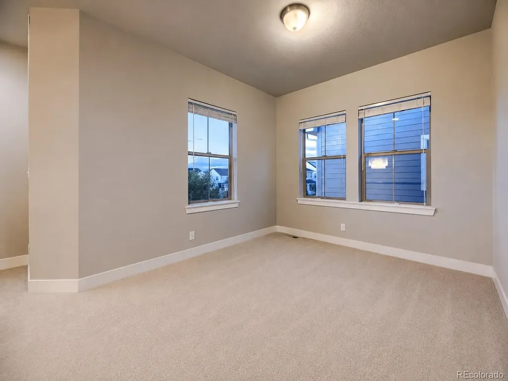 10080 E 59th Drive Denver CO 80238