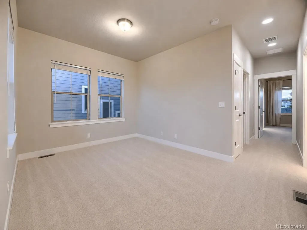 10080 E 59th Drive Denver CO 80238