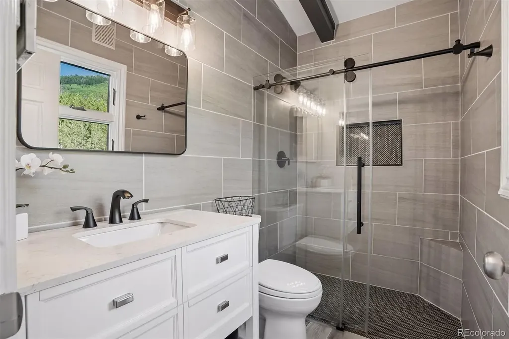 5064 Black Gore Drive Vail CO 81657