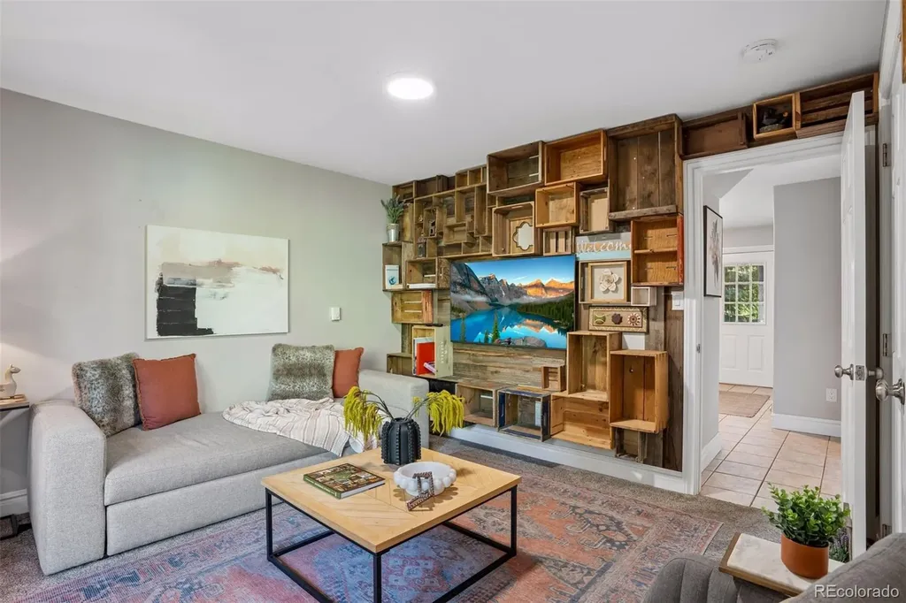 5064 Black Gore Drive Vail CO 81657