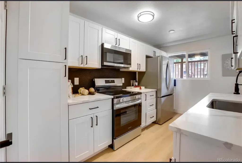 5551 S Delaware Street Littleton CO 80120