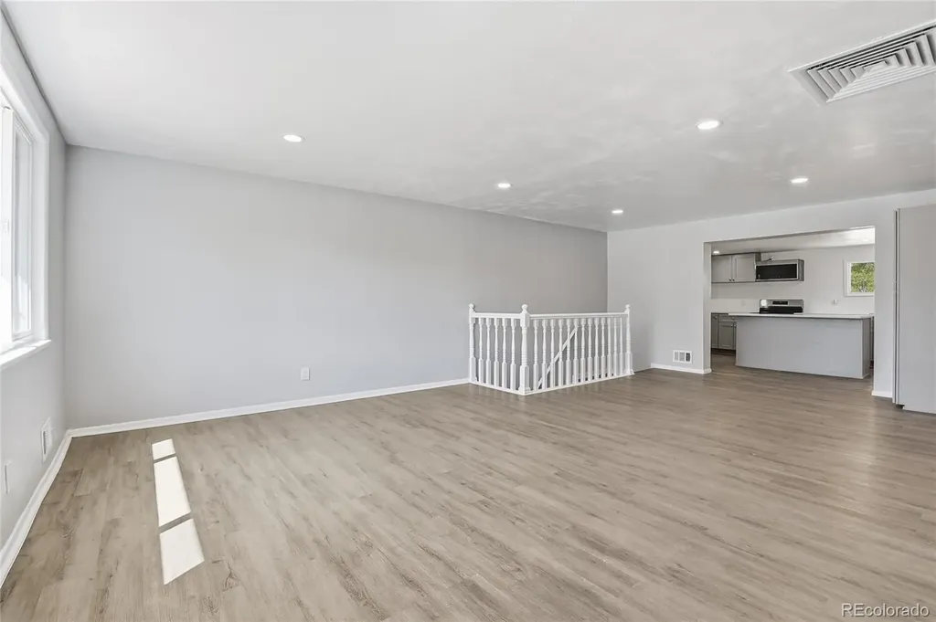2605 W Gunnison Drive Denver CO 80219