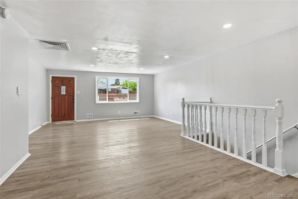 2605 W Gunnison Drive Denver CO 80219