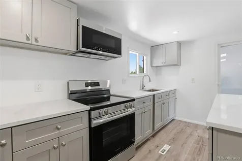 2605 W Gunnison Drive Denver CO 80219
