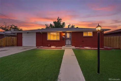 2605 W Gunnison Drive Denver CO 80219