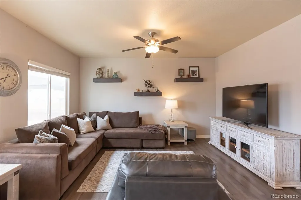 9020 Sandpiper Drive Longmont CO 80504