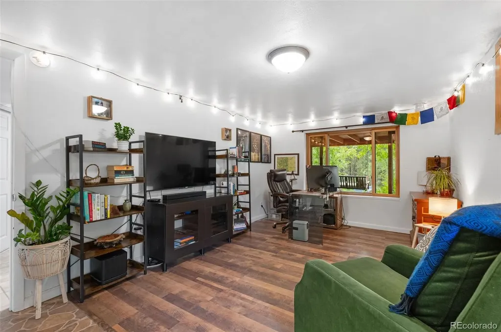 10 Rudi Lane Golden CO 80403