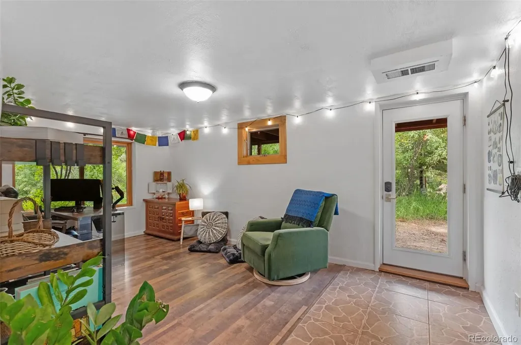 10 Rudi Lane Golden CO 80403