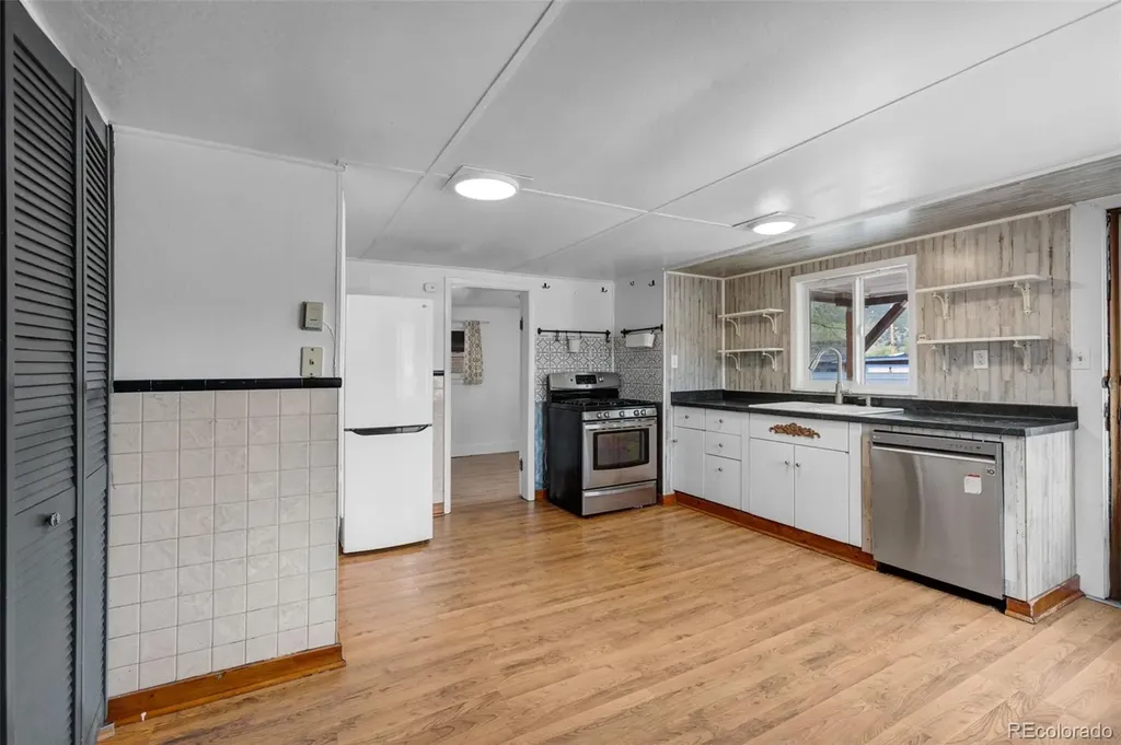 548 E Third Street Salida CO 81201