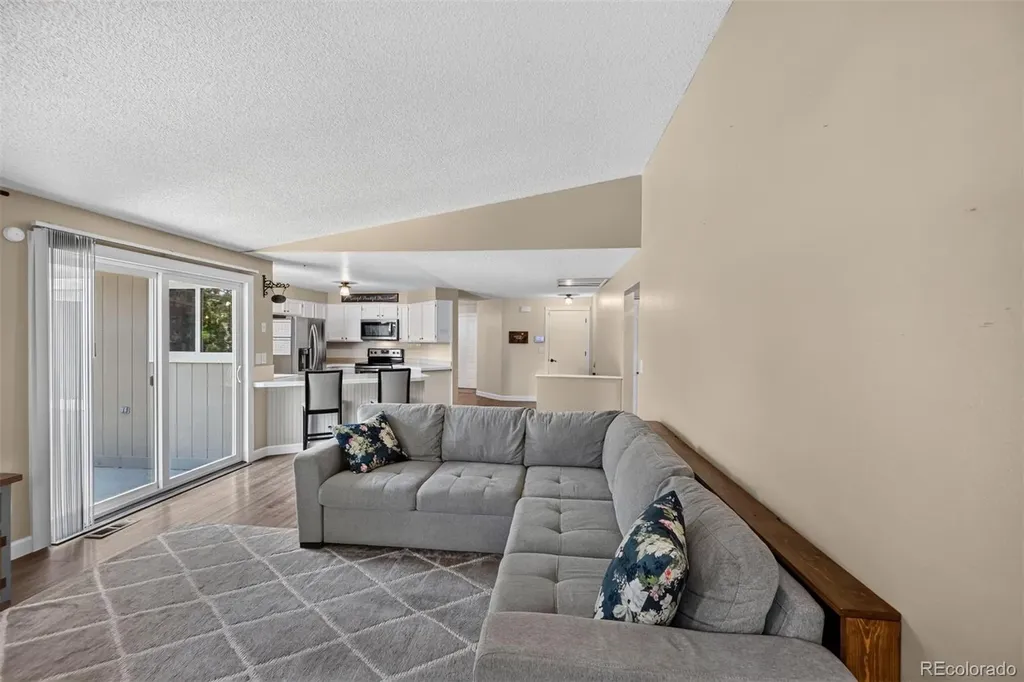4052 S Argonne Way Aurora CO 80013