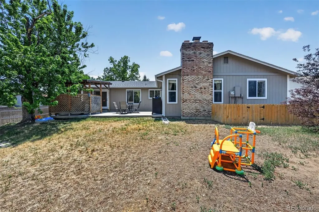 4052 S Argonne Way Aurora CO 80013