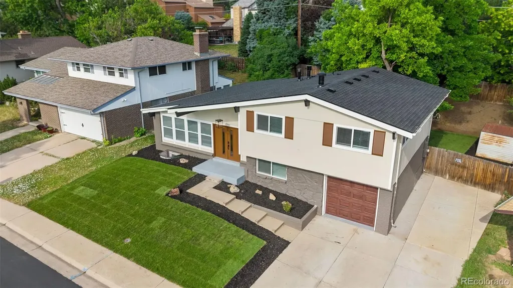 3021 S Valentia Street Denver CO 80231