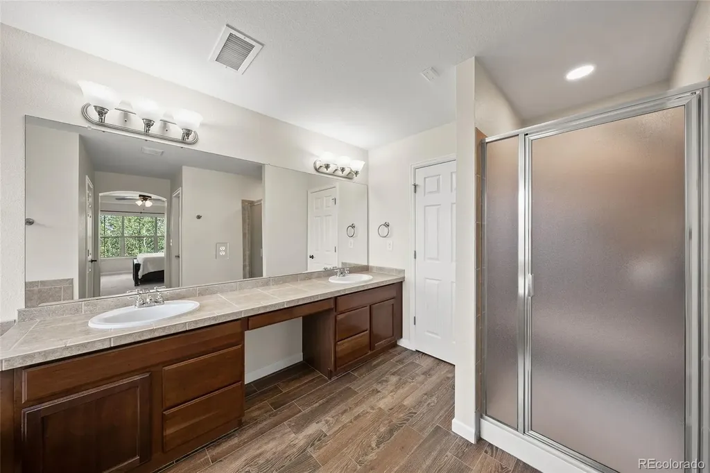 27173 E Ontario Place Aurora CO 80016