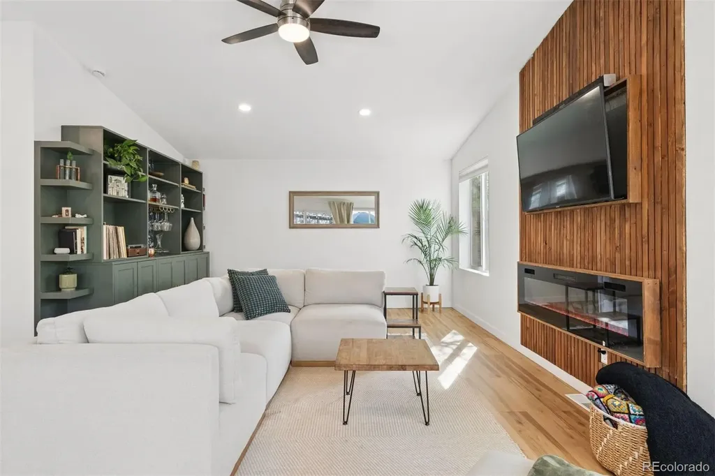 3910 E Jerome Avenue Denver CO 80210