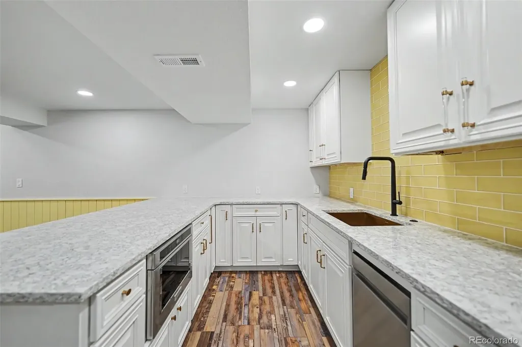 9655 Lameria Drive Highlands Ranch CO 80130