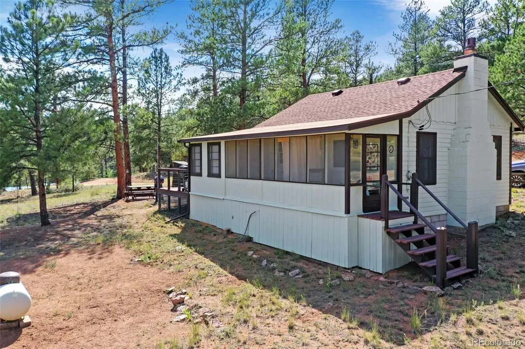 28488 Park Avenue Pine CO 80470