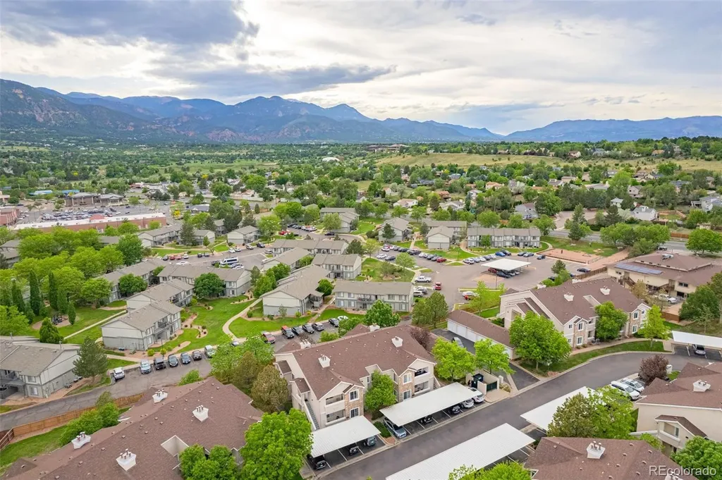 3670 Strawberry Field Grove Colorado Springs CO 80906