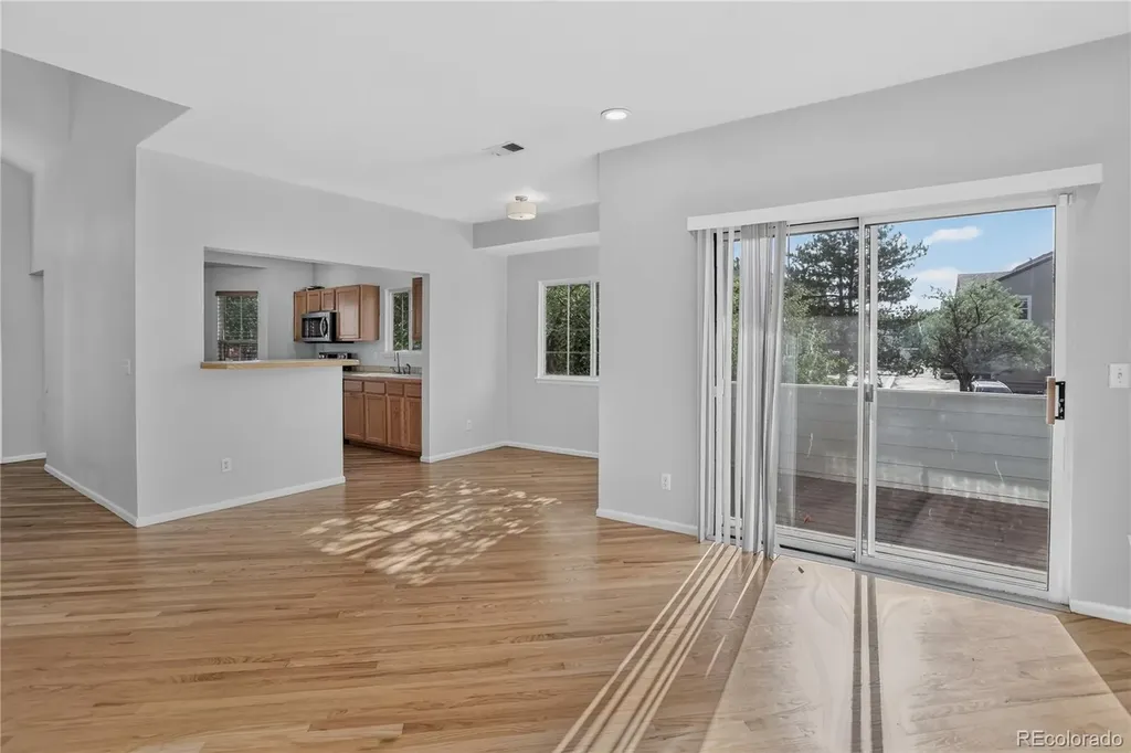 4013 S Carson Street Aurora CO 80014
