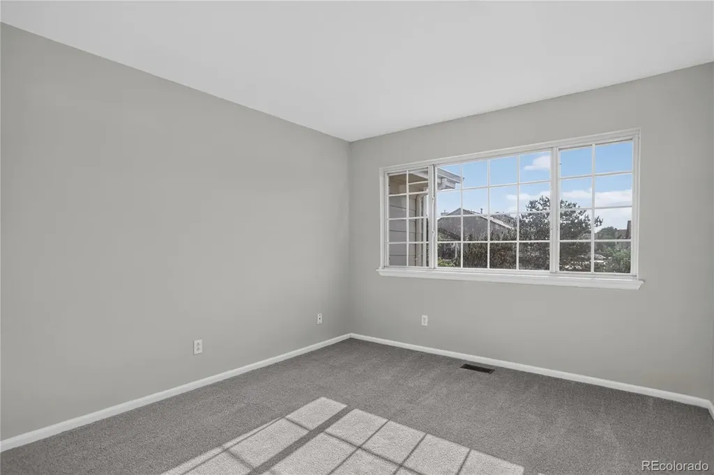 4013 S Carson Street Aurora CO 80014