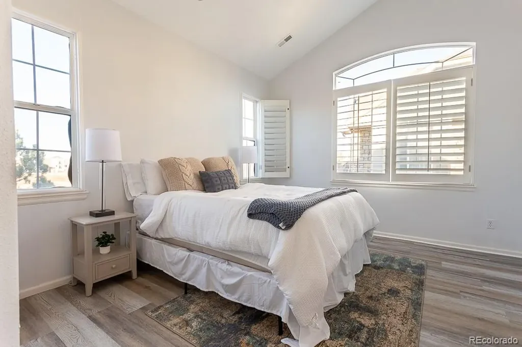 141 Granby Way Aurora CO 80011