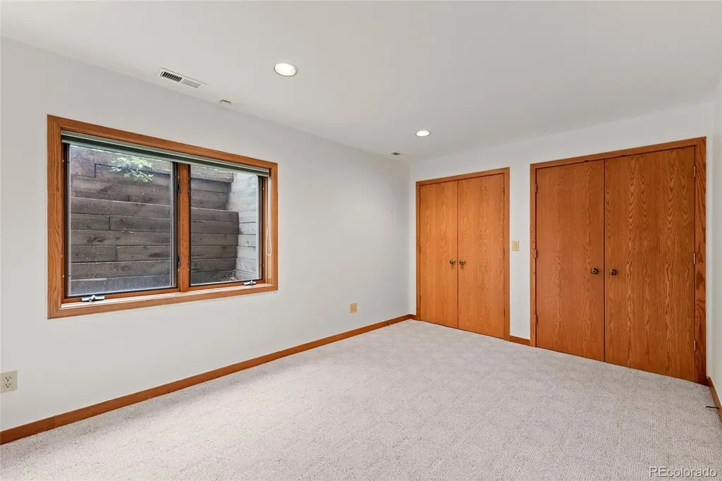 2255 Gambrell Lane Colorado Springs CO 80919