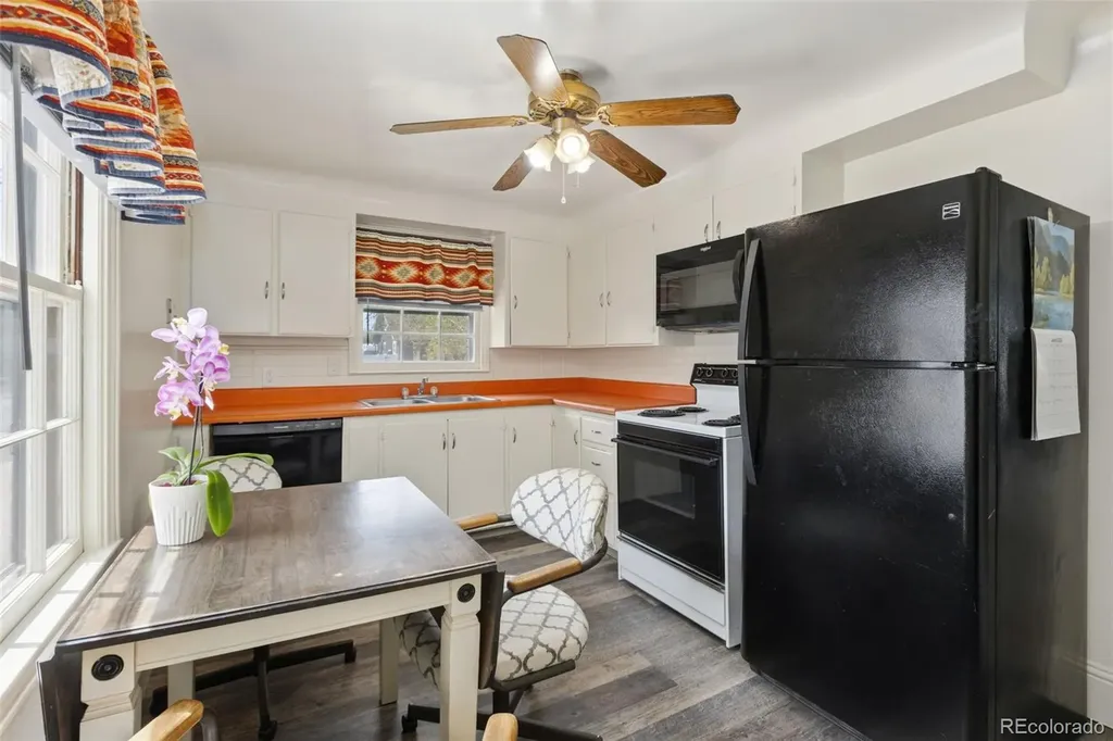 2509 W 9th Street Greeley CO 80634