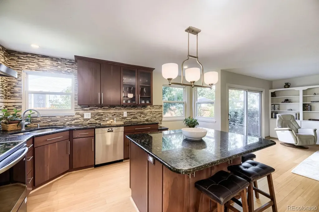 9033 W Wisconsin Avenue Lakewood CO 80232
