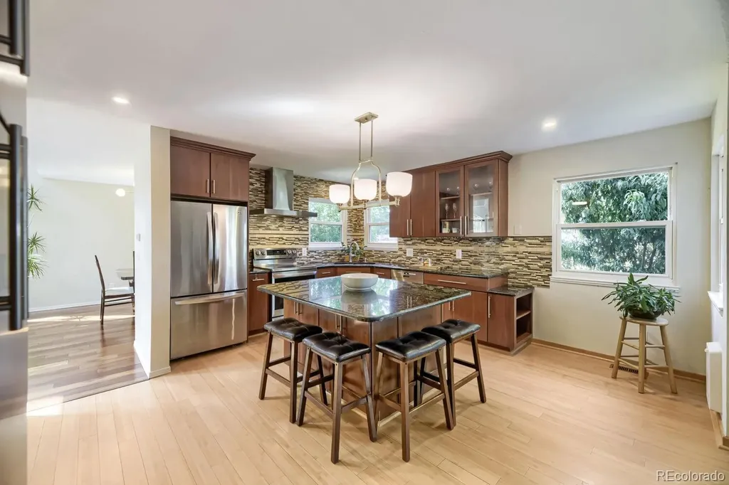 9033 W Wisconsin Avenue Lakewood CO 80232