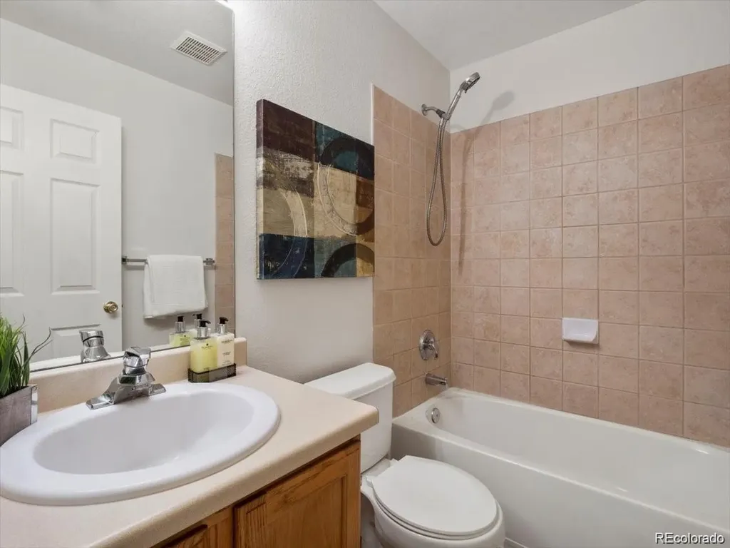 1256 Berganot Trail Castle Pines CO 80108