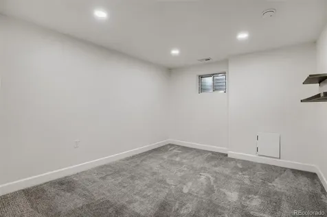 5019 S Espana Way Centennial CO 80015