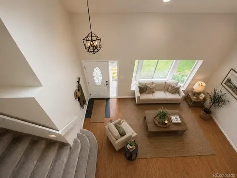 5019 S Espana Way Centennial CO 80015