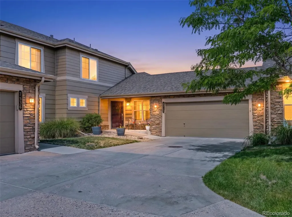 7528 S Shawnee Street Aurora CO 80016