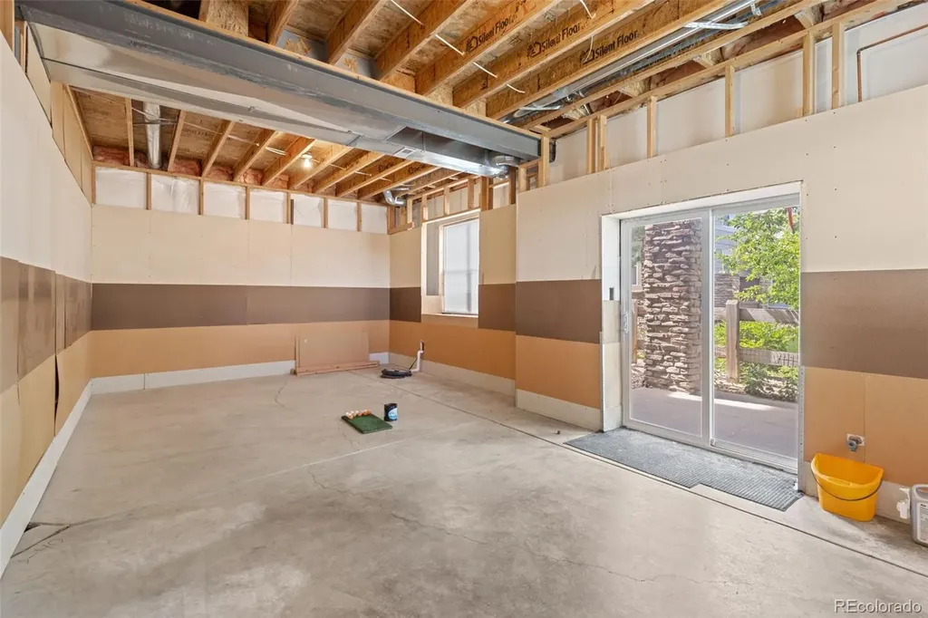 7528 S Shawnee Street Aurora CO 80016