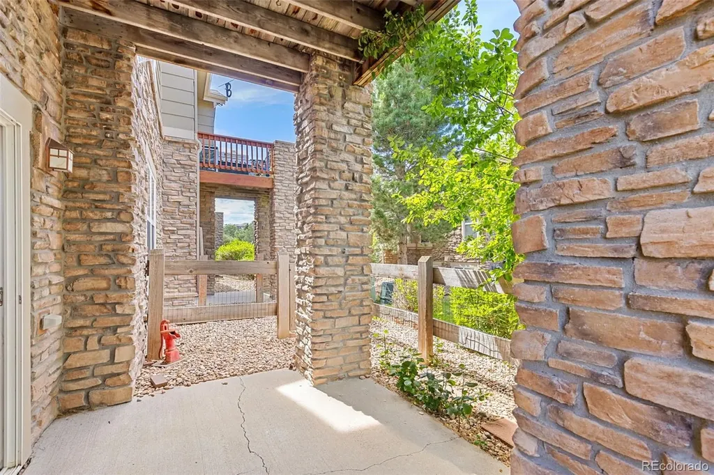 7528 S Shawnee Street Aurora CO 80016