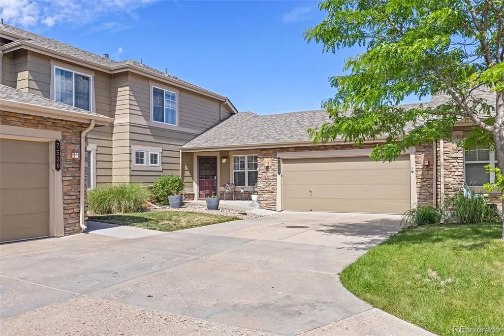 7528 S Shawnee Street Aurora CO 80016