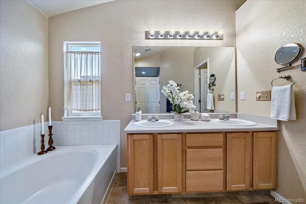 8385 Deframe Court Arvada CO 80005