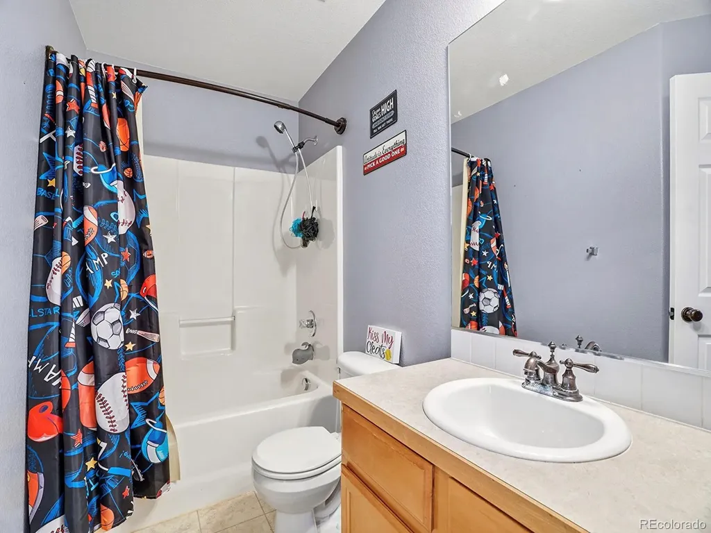 1656 Dyer Loop Brighton CO 80603