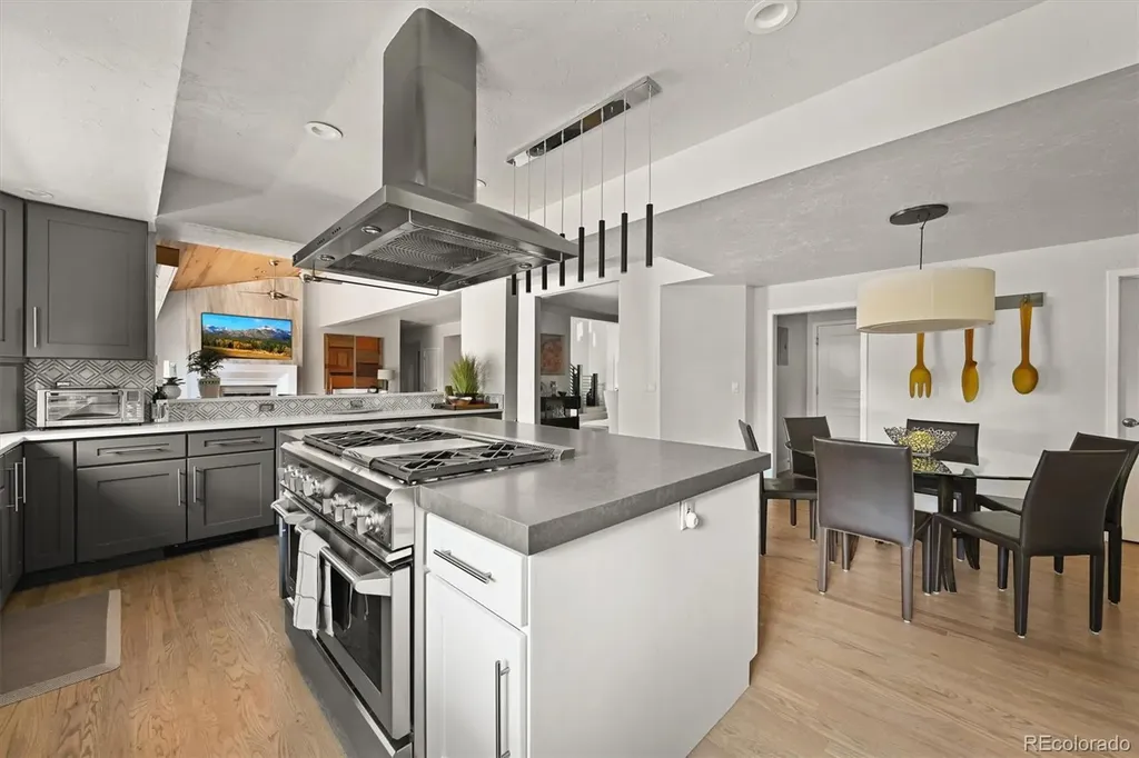4181 S Ivy Lane Cherry Hills Village CO 80111