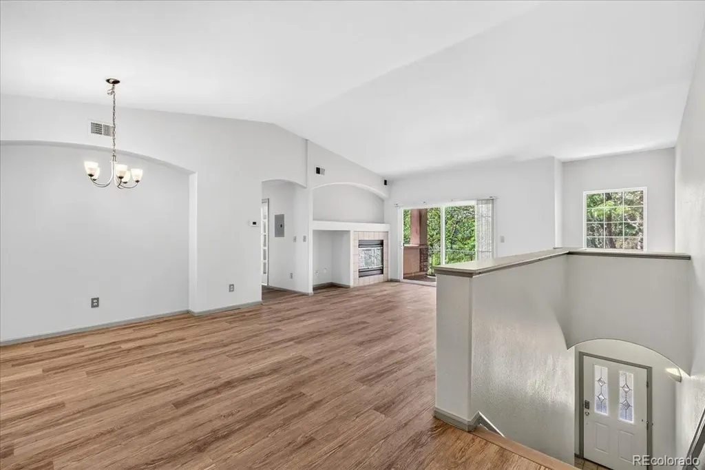 1703 Whitehall Drive Longmont CO 80504